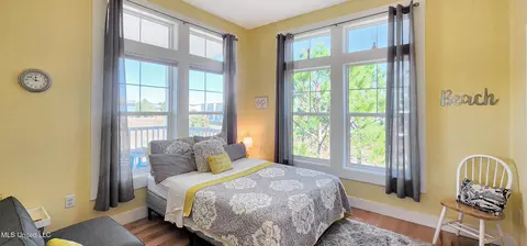 Bedroom - 4 Sea View Cir, Long Beach, MS 39560 photo 3 of 9