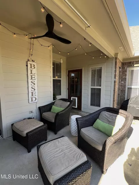 Exterior - 137 Camden Xing, Madison, MS 39110 photo 3 of 6