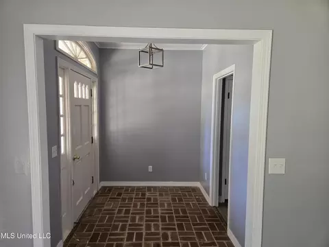 Entry Way - 13165 Highway 613, Lucedale, MS 39452 photo 1 of 1