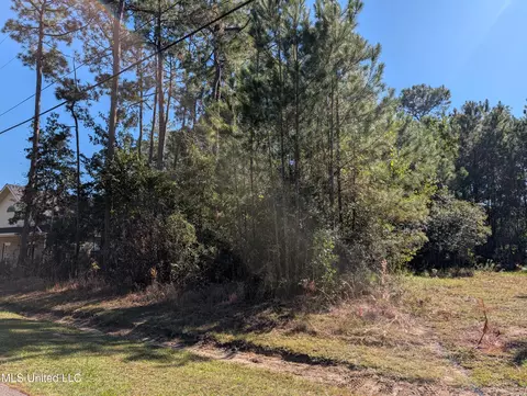 7311 Ieke Cir, Diamondhead, MS 39525 photo 8