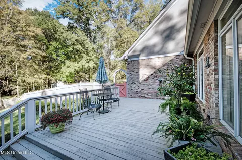 Exterior - 422 Warwick Rd, Clinton, MS 39056 photo 17 of 27
