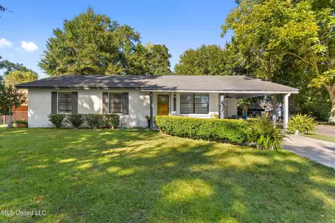 14404 Flicker Dr, Biloxi, MS 39532
