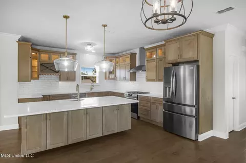 Kitchen - 378 Howard Ave, Biloxi, MS 39530 photo 3 of 3