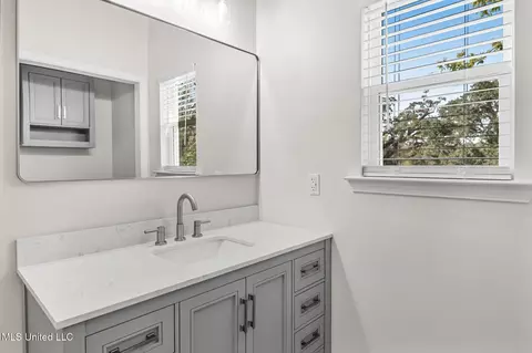 Bath - 378 Howard Ave, Biloxi, MS 39530 photo 1 of 6