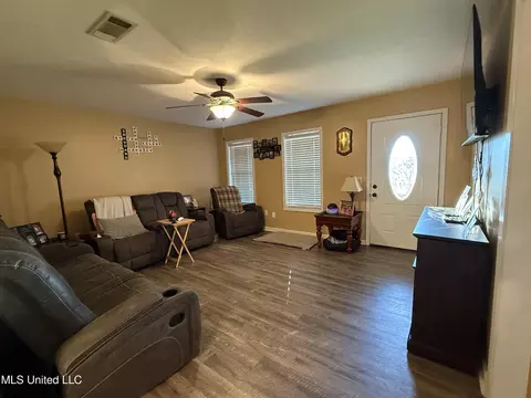 Other - 171 Colonial Cir, Magee, MS 39111 photo 3 of 7