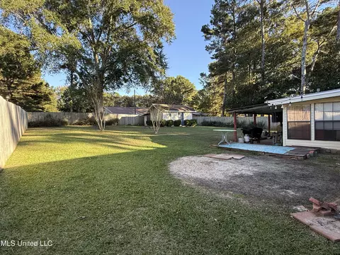 Exterior - 171 Colonial Cir, Magee, MS 39111 photo 6 of 6