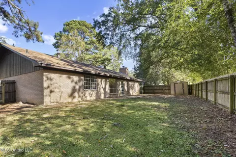 Exterior - 116 Oakhill Pl, Brandon, MS 39042 photo 5 of 5
