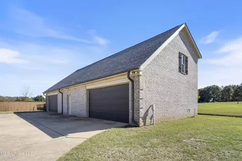 Other - 2597 Oak Manor Dr, Hernando, MS 38632 photo 8 of 8