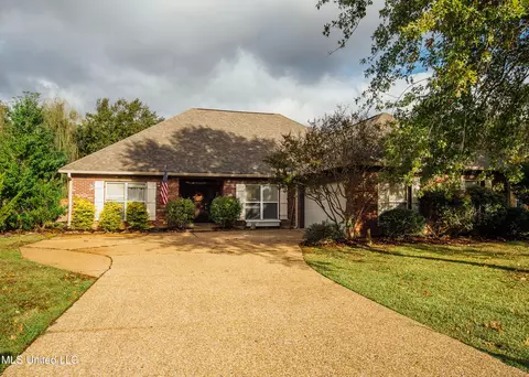 110 Timbercrest Ln, Brandon, MS 39047
