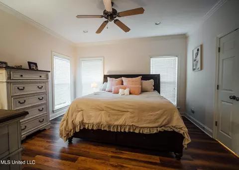 Bedroom - 110 Timbercrest Ln, Brandon, MS 39047 photo 1 of 4