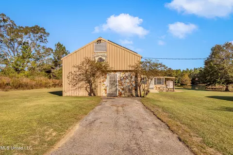 Exterior - 21129 S Fork Rd, Saucier, MS 39574 photo 6 of 6