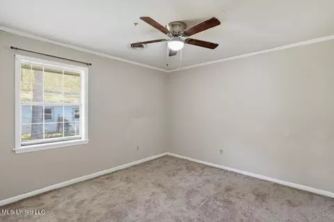Bedroom - 149 Oak Park Dr, Forest, MS 39074 photo 3 of 4