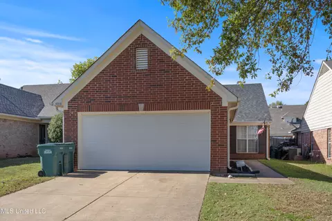 5353 Kristy Ln, Southaven, MS 38671
