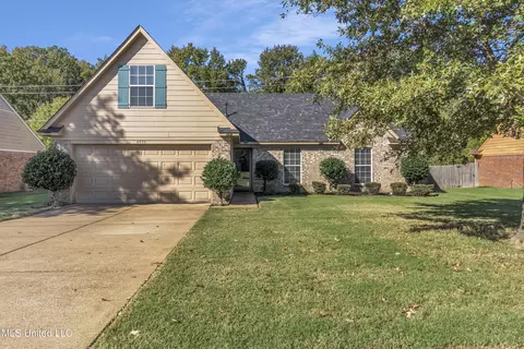 6935 Tealwood Dr, Horn Lake, MS 38637