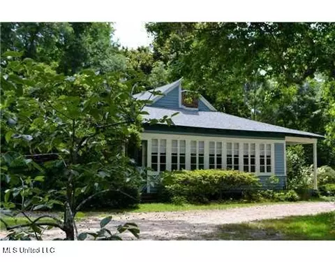 6502 Woodwards Blf, Long Beach, MS 39560