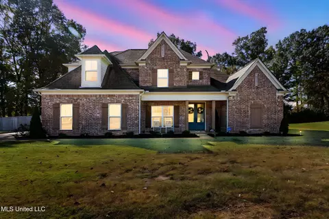 Exterior - 681 Pond View Cir, Hernando, MS 38632 photo 2 of 6