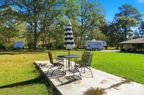 Exterior - 2701 Highway 80, Brandon, MS 39042 photo 8 of 9
