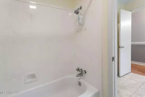 1213 Foxhill Dr, Clinton, MS 39056 photo 16