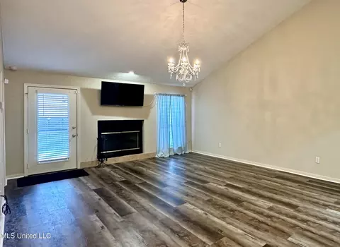 Living - 351 E Cascades Cir, Clinton, MS 39056 photo 2 of 2