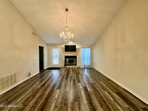 Living - 351 E Cascades Cir, Clinton, MS 39056 photo 1 of 2