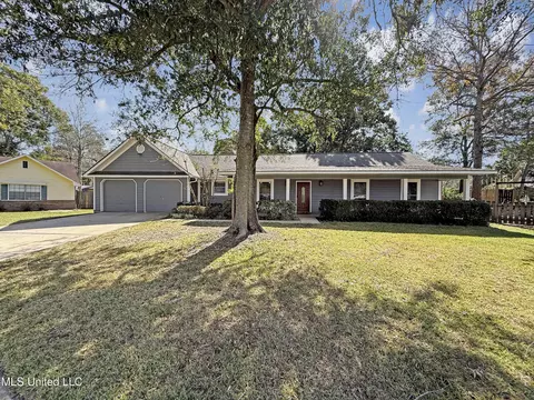 3 Chloe Ct, Long Beach, MS 39560 photo 2
