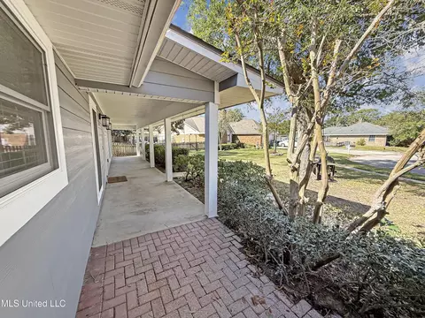 3 Chloe Ct, Long Beach, MS 39560 photo 4