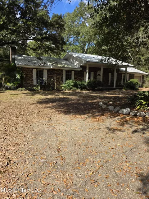Exterior - 619 Highway 29, Wiggins, MS 39577 photo 2 of 4