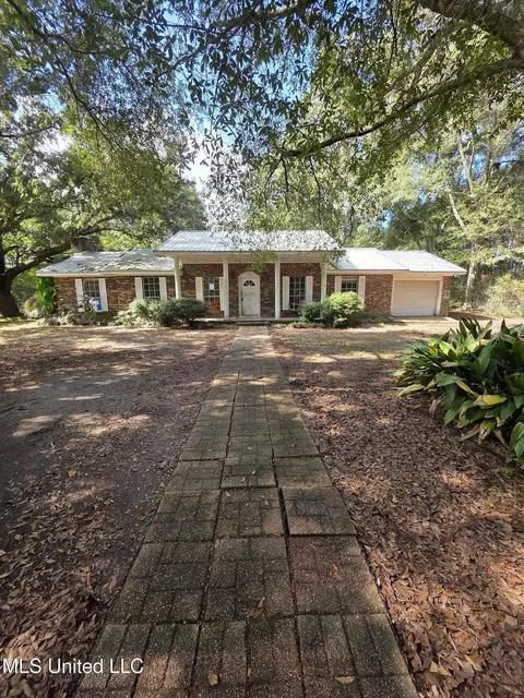 619 Highway 29, Wiggins, MS 39577