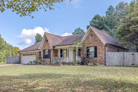 6643 Hummingbird Cv, Olive Branch, MS 38654