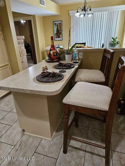 Kitchen - 6 Shore Dr, Clinton, MS 39056 photo 1 of 2