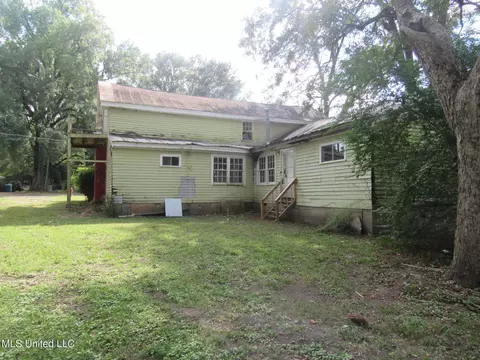 Exterior - 108 Hightower St, Sardis, MS 38666 photo 4 of 6
