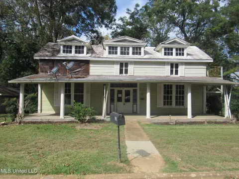 108 Hightower St, Sardis, MS 38666