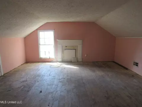 Bedroom - 108 Hightower St, Sardis, MS 38666 photo 3 of 3