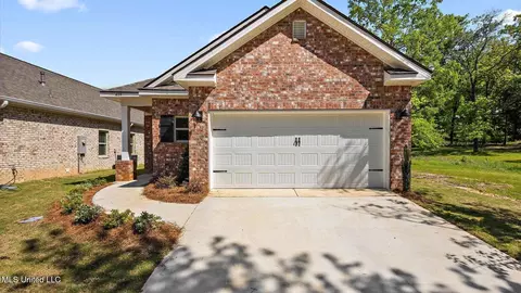 408 Hidden Reed Ct, Pearl, MS 39208