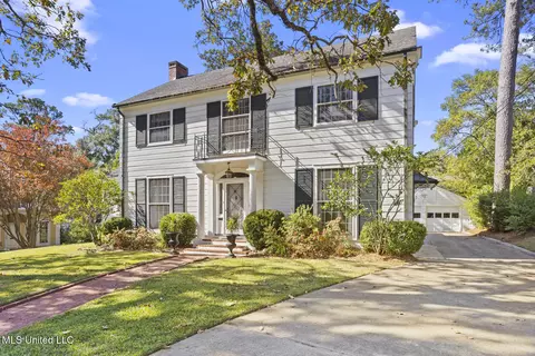 1331 Peachtree St, Jackson, MS 39202