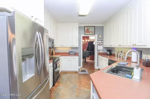 1230 Misty Ln, Terry, MS 39170 photo 14