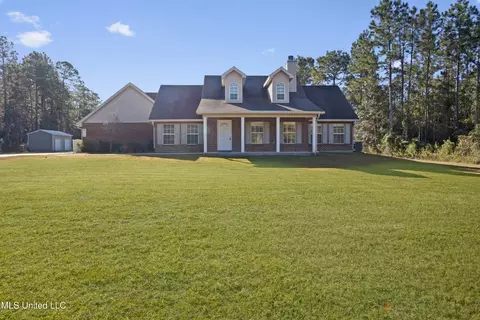 9461 Benesheewah Trl, Pass Christian, MS 39571