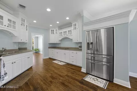 Kitchen - 18079 Pecan Ct, Saucier, MS 39574 photo 1 of 4
