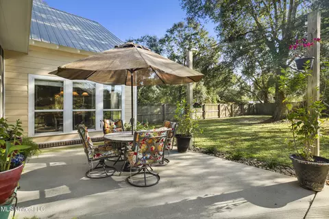Exterior - 18079 Pecan Ct, Saucier, MS 39574 photo 13 of 33