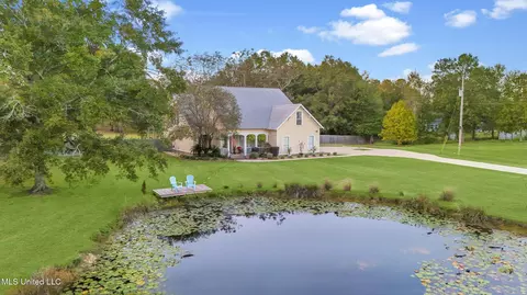 Exterior - 18079 Pecan Ct, Saucier, MS 39574 photo 2 of 33