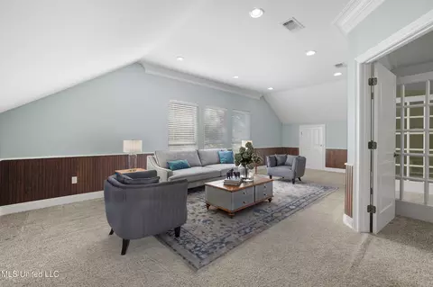Living - 18079 Pecan Ct, Saucier, MS 39574 photo 4 of 6