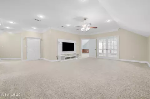Living - 18079 Pecan Ct, Saucier, MS 39574 photo 6 of 6