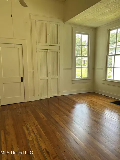 Other - 341 W Congress St, Brookhaven, MS 39601 photo 4 of 5