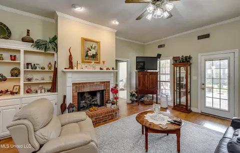 Living - 2004 Bayberry Dr, Flowood, MS 39232 photo 1 of 2