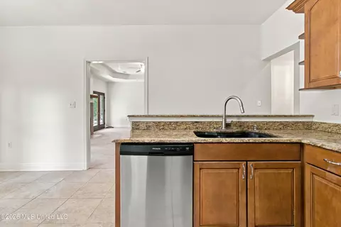 Kitchen - 131 Monk Mitchell Rd, Picayune, MS 39466 photo 4 of 4