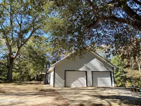 Exterior - 131 Monk Mitchell Rd, Picayune, MS 39466 photo 3 of 4
