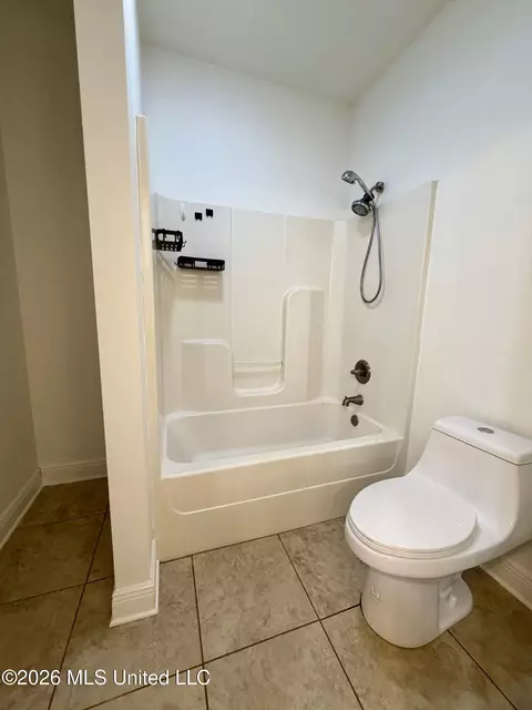 Bath - 131 Monk Mitchell Rd, Picayune, MS 39466 photo 3 of 4