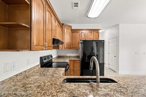 Kitchen - 131 Monk Mitchell Rd, Picayune, MS 39466 photo 1 of 4