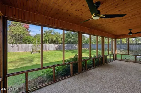 Exterior - 144 Rollingwood Dr, Jackson, MS 39211 photo 3 of 8