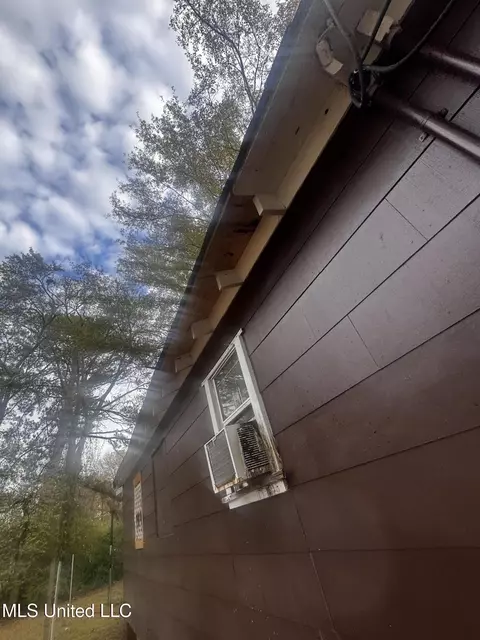 Other - 2218 Mobile Ave #20, Jackson, MS 39213 photo 2 of 7